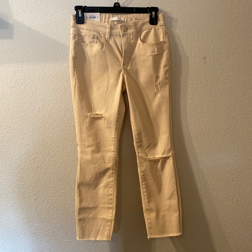 NWT LC Lauren Conrad light pink skinny capri size 2